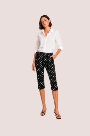 Pantacourt noir à pois blanc avec ceinture
