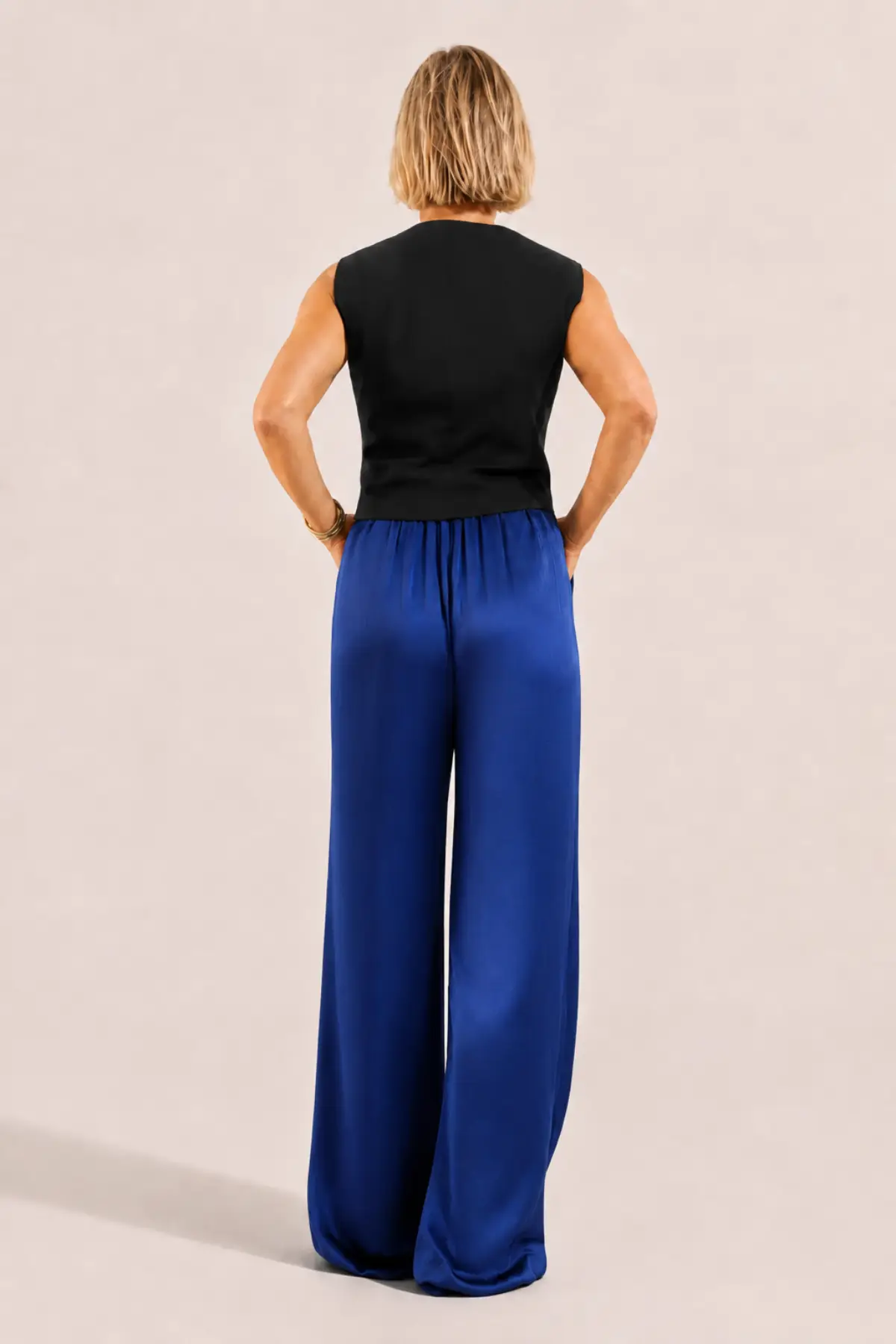Pantalon large satiné bleu – Image 2