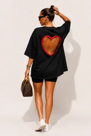 T-shirt noir dos ouvert en forme de cœur