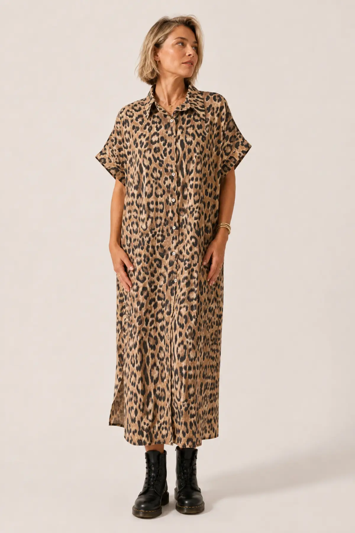 Robe chemise léopard camel Ibiza – Image 2