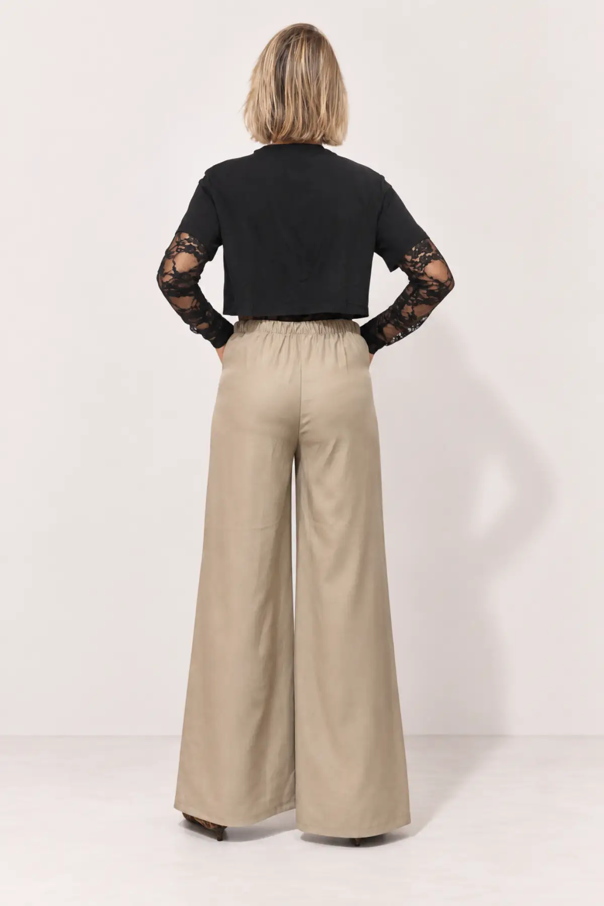 Pantalon large taille haute taupe style officier – Image 2