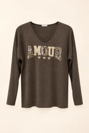 Top en fine maille marron AMOUR à détails léopard